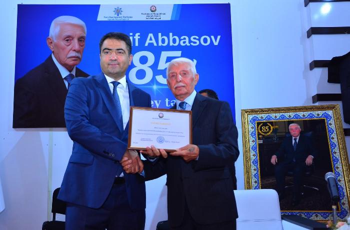 Ağstafada Akif Abbasovun anadan olmasının 85 illik yubileyi qeyd olunub